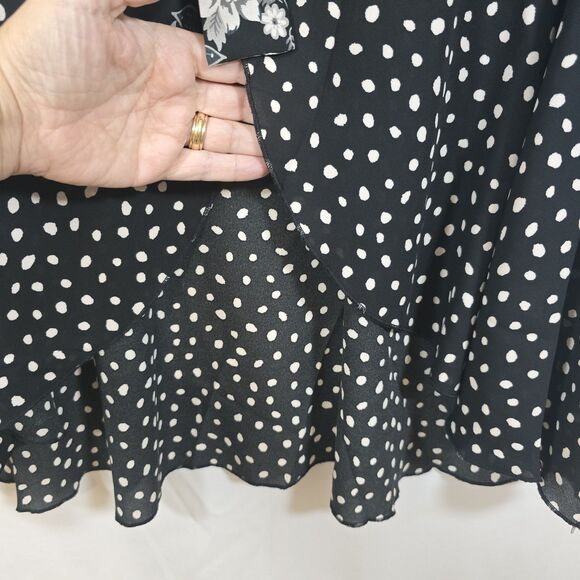 Cato Top Tie Front Kimono Large White Black Floral Short Sleeve Flowy V Neck - Picture 9 of 10